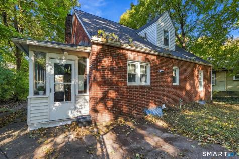 34 Bradley Avenue Meriden CT 06451