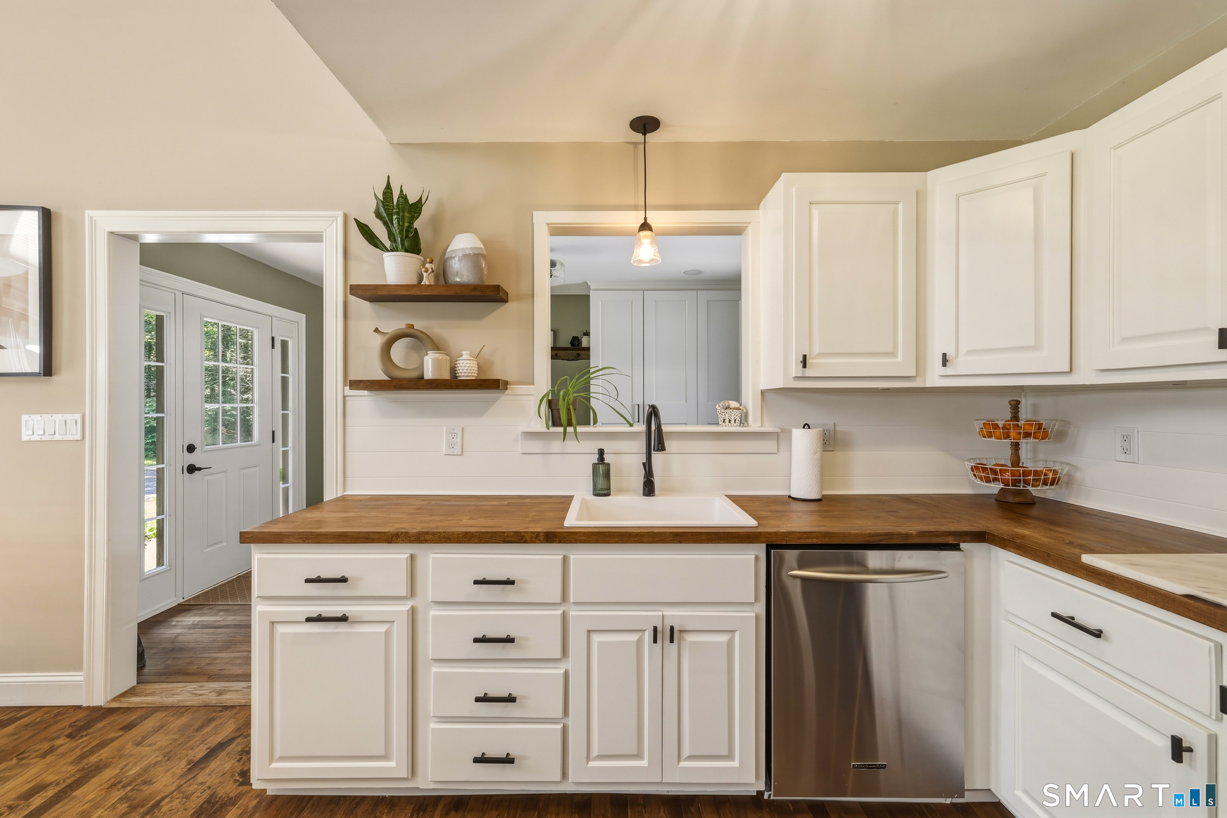 481 East Cotton Hill Road New Hartford CT 06057