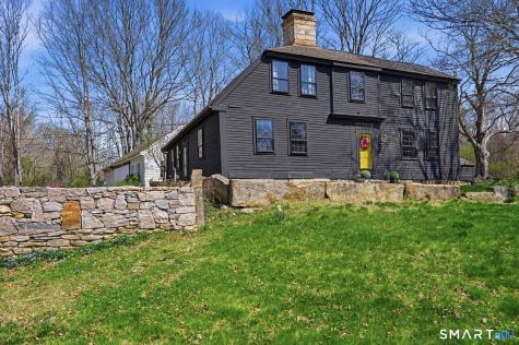 604 Pendleton Hill Road North Stonington CT 06359