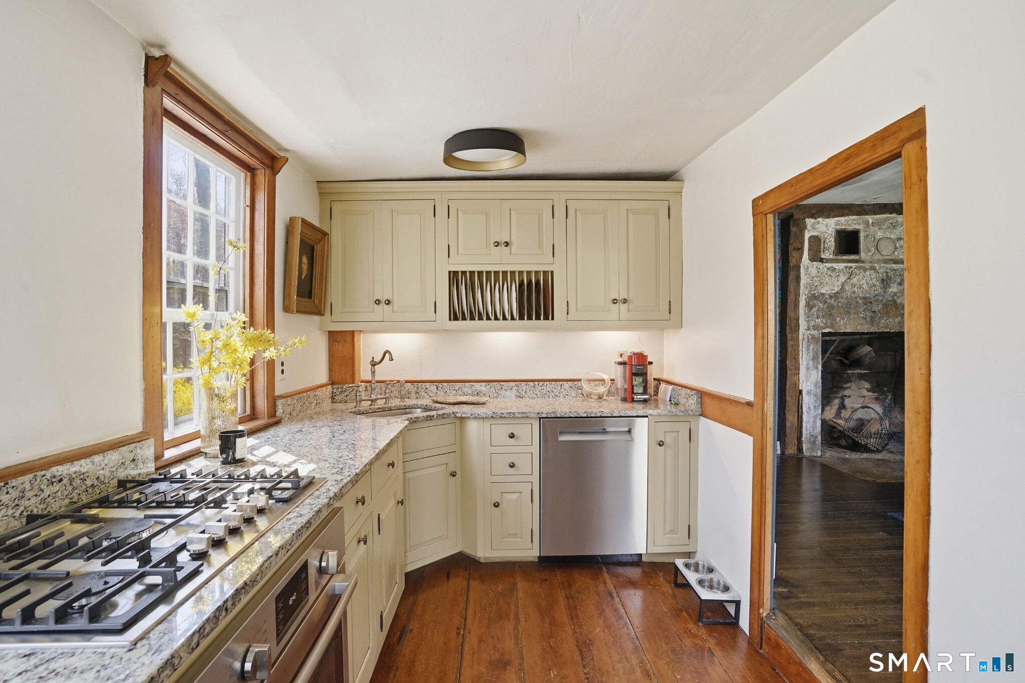604 Pendleton Hill Road North Stonington CT 06359