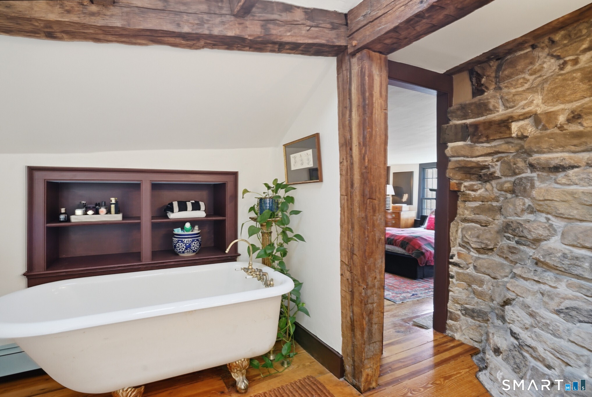 604 Pendleton Hill Road North Stonington CT 06359