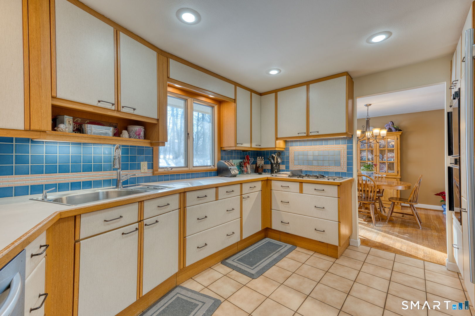 49 Deepwood Drive South Windsor CT 06074
