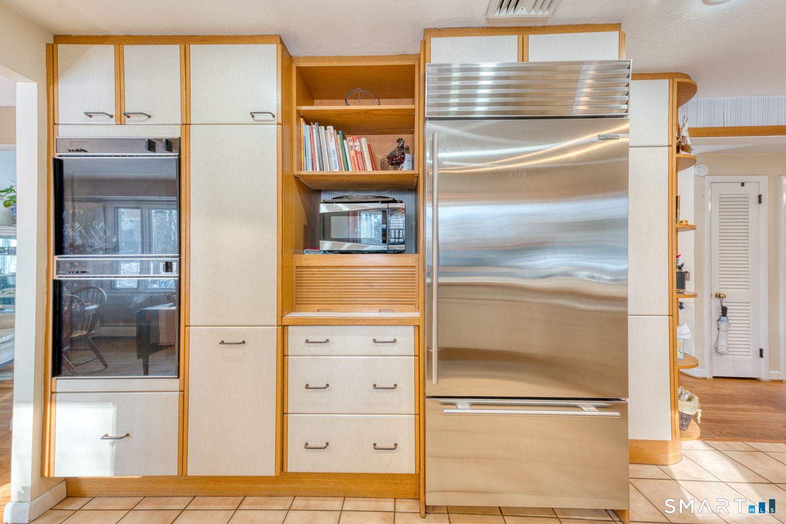 49 Deepwood Drive South Windsor CT 06074