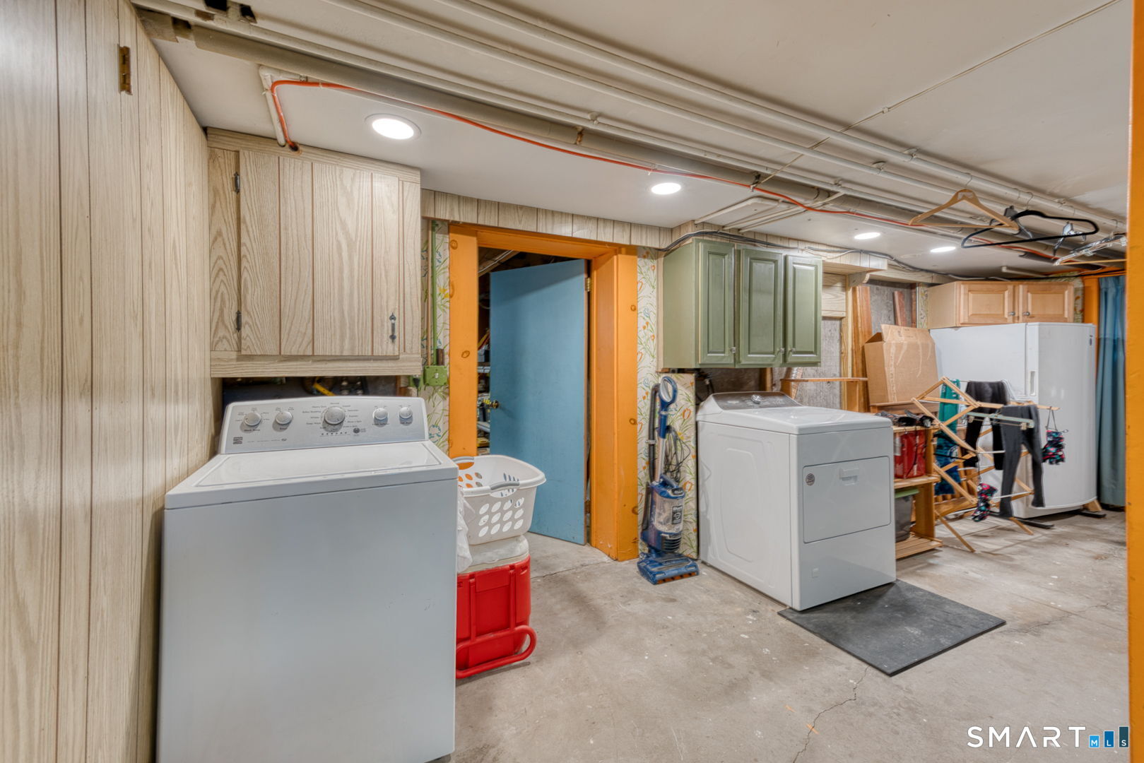 49 Deepwood Drive South Windsor CT 06074