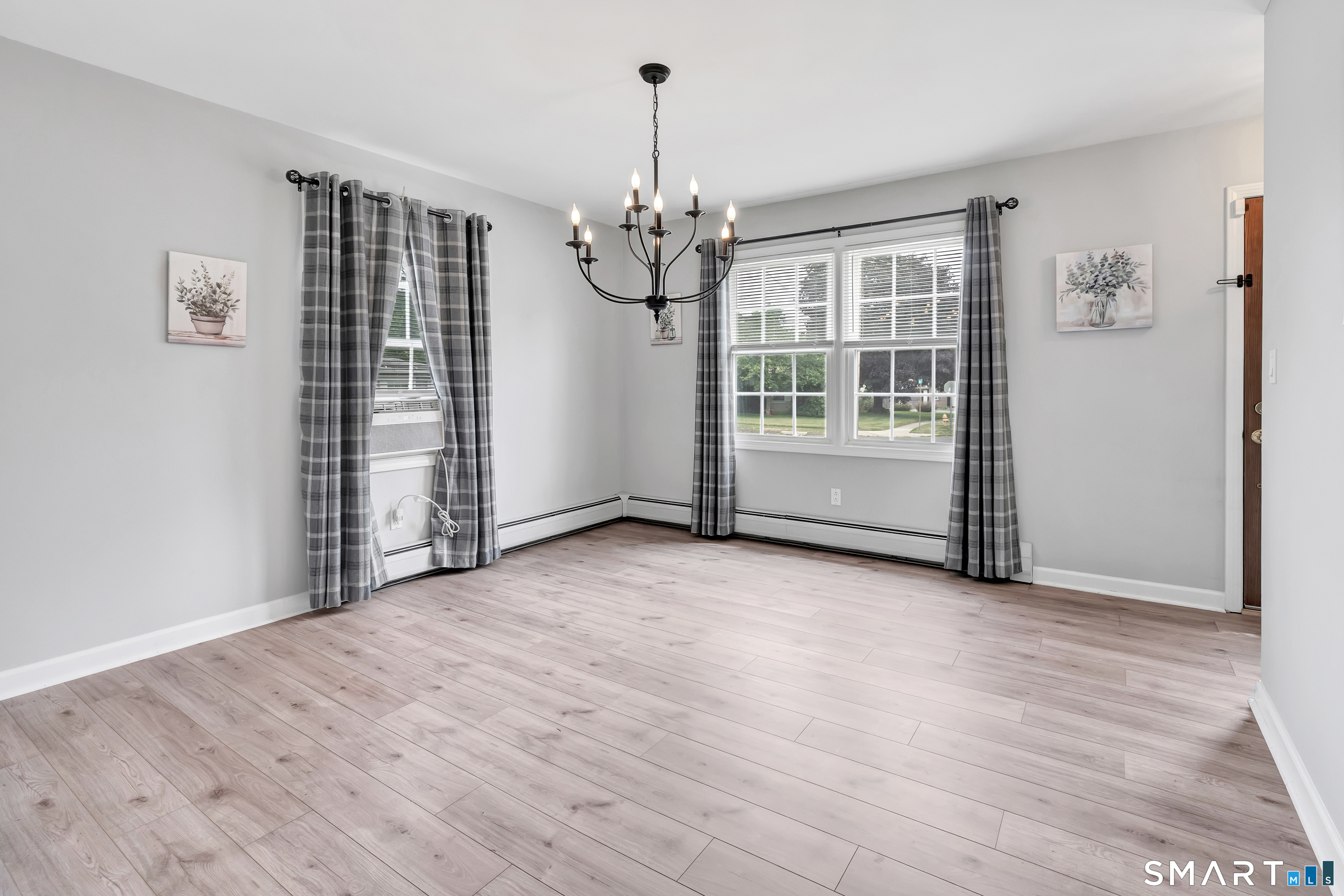 2821 Broadbridge Avenue Stratford CT 06614