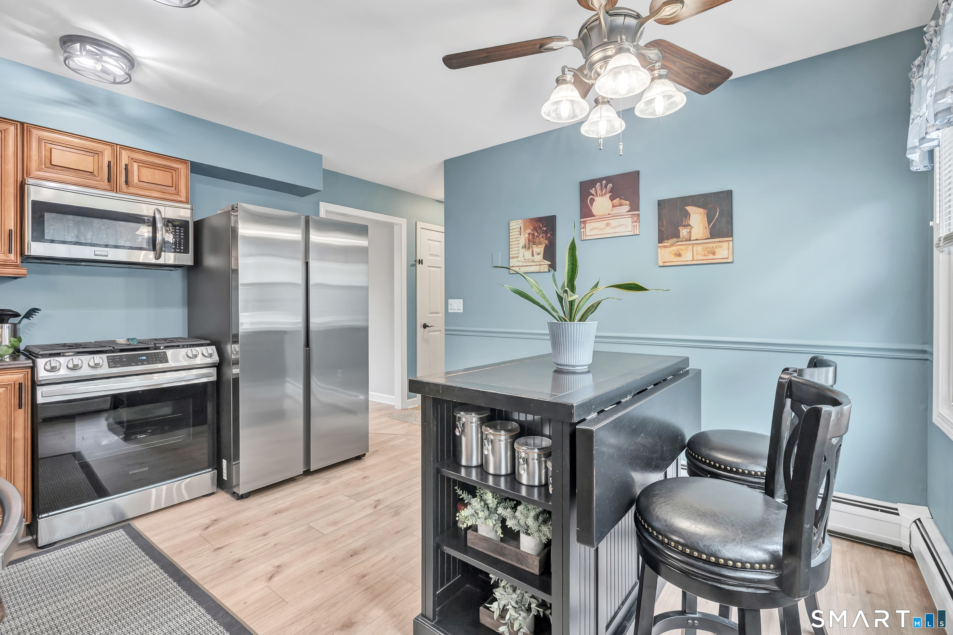 2821 Broadbridge Avenue Stratford CT 06614