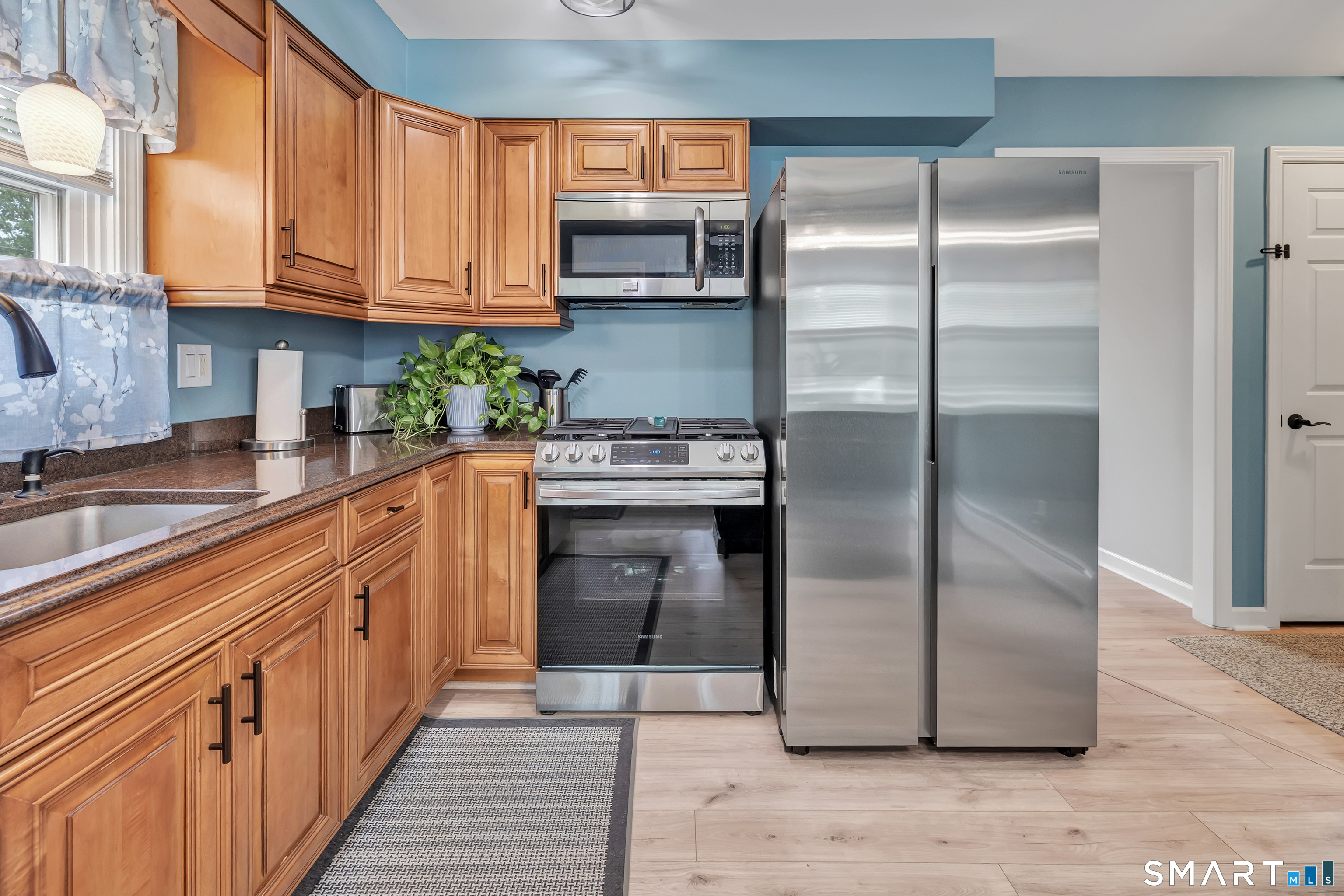 2821 Broadbridge Avenue Stratford CT 06614