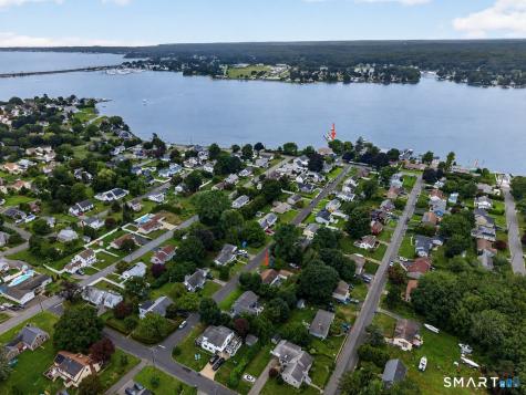 22 Sixth Avenue Waterford CT 06385