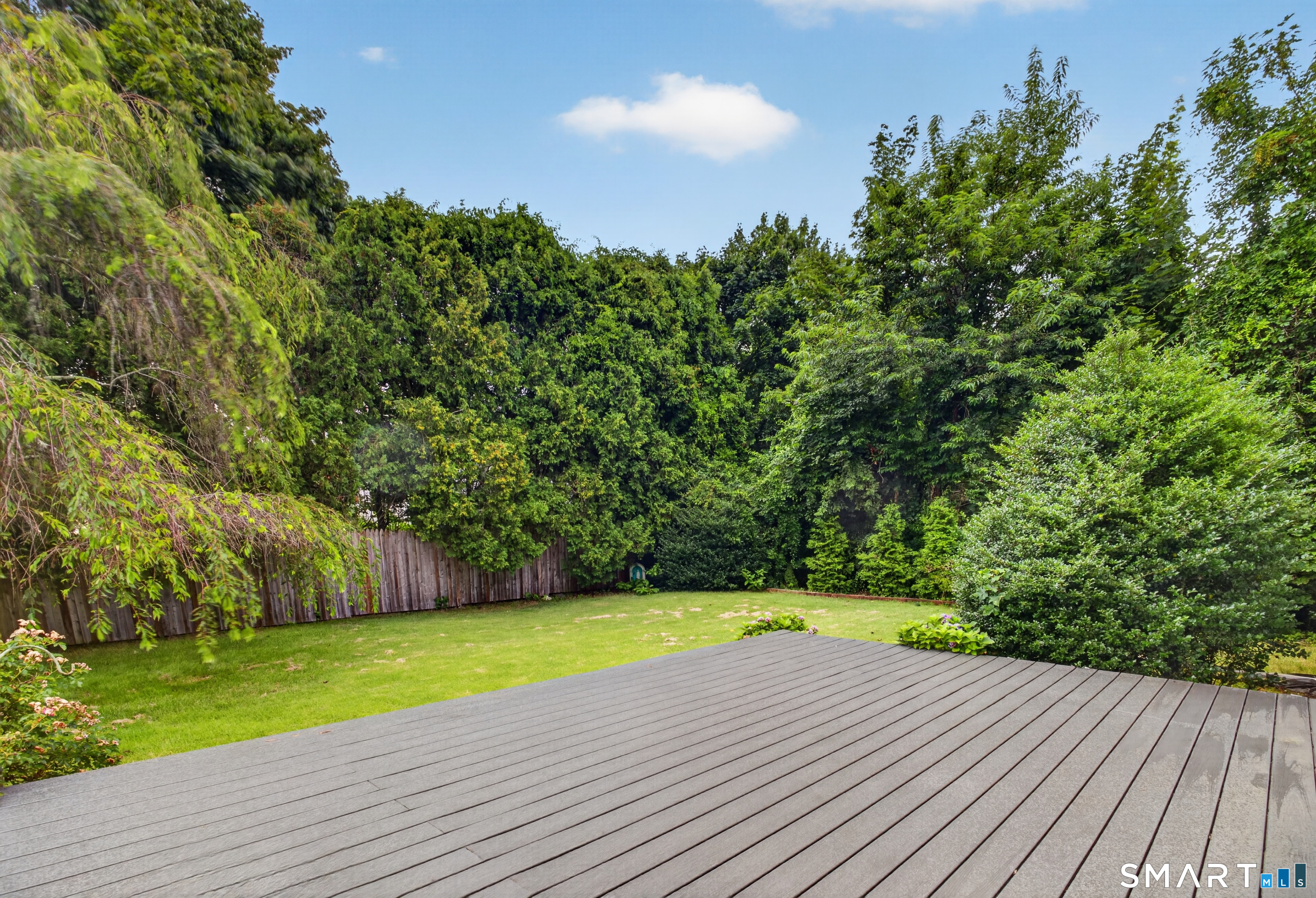22 Sixth Avenue Waterford CT 06385