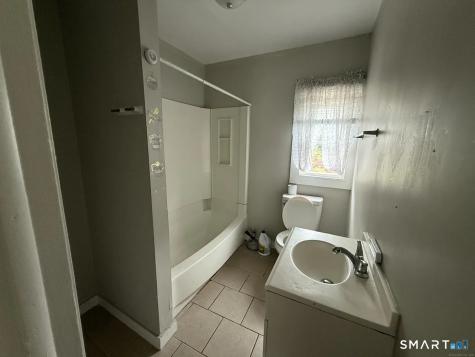 118 Cherry Ann Street New Haven CT 06514