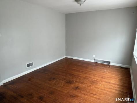 118 Cherry Ann Street New Haven CT 06514