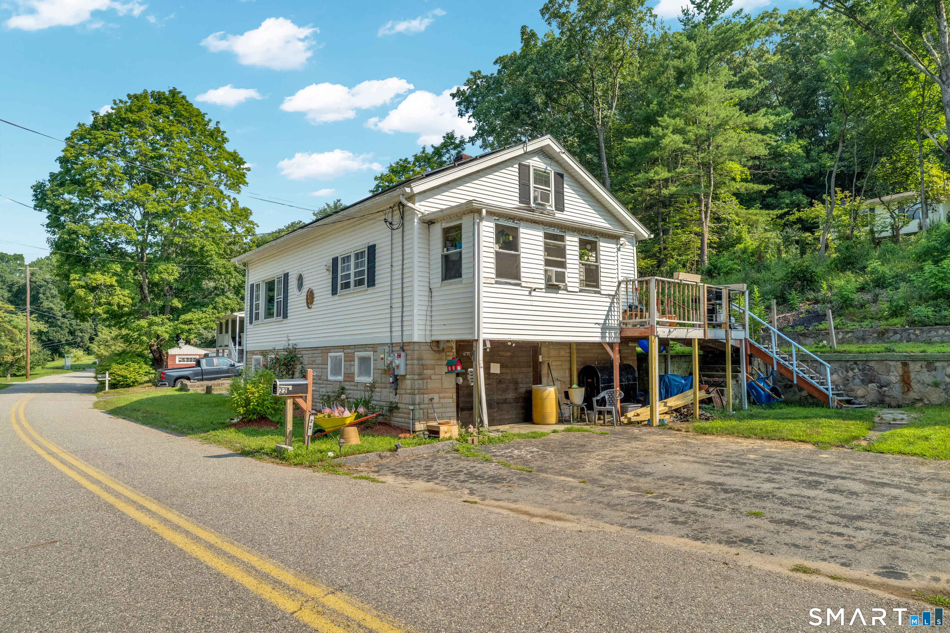 22 Church Street Sprague CT 06330