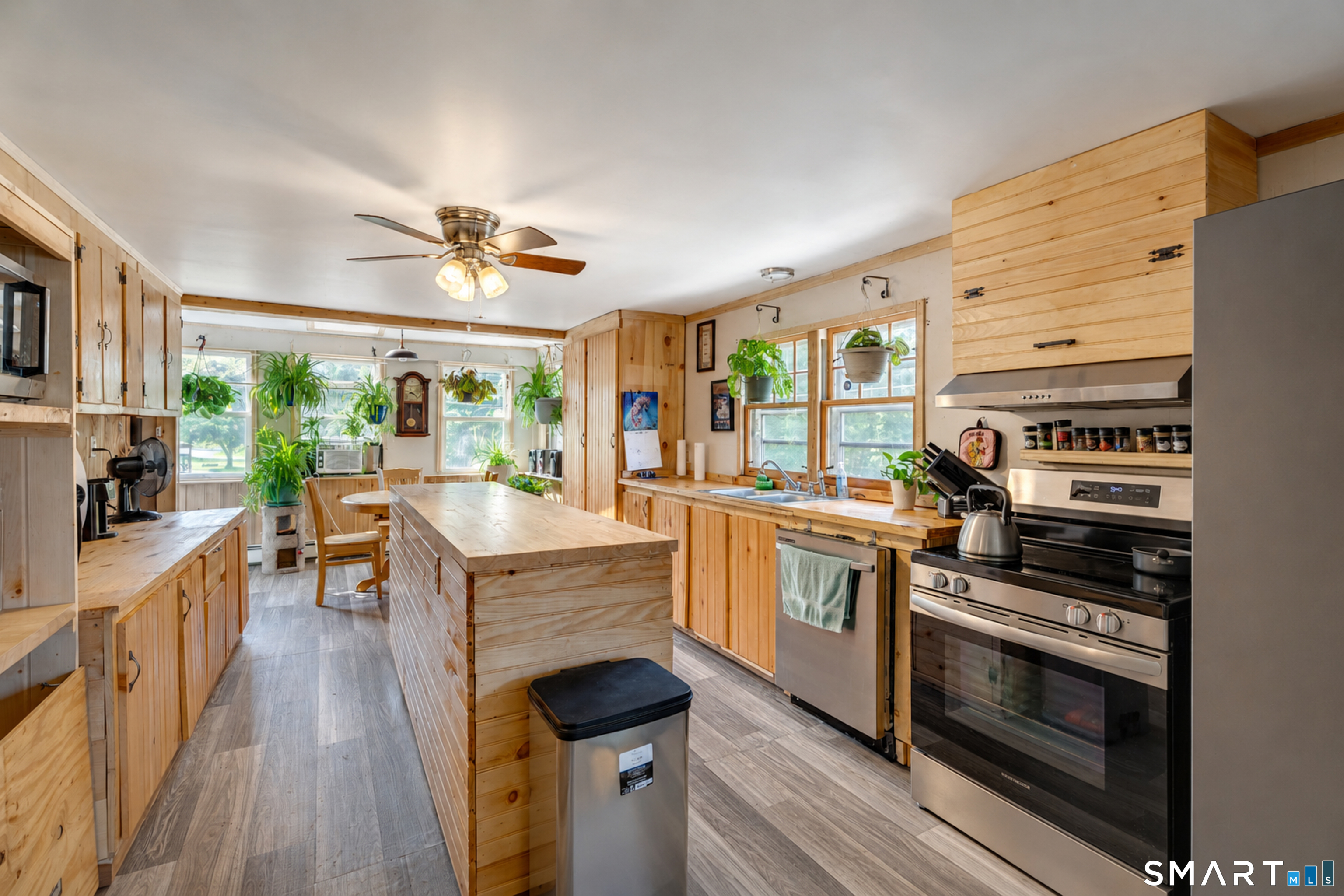 22 Church Street Sprague CT 06330