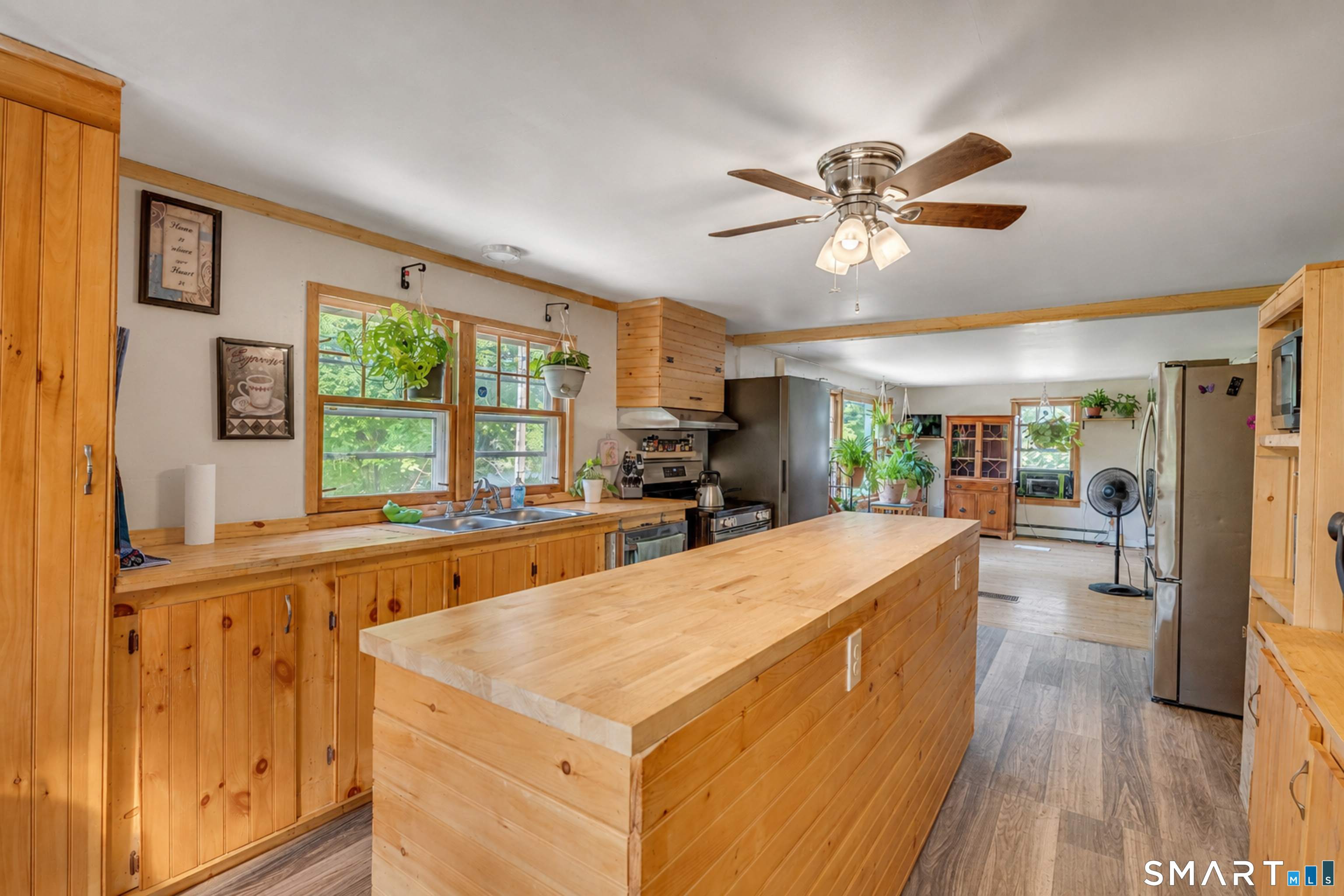 22 Church Street Sprague CT 06330