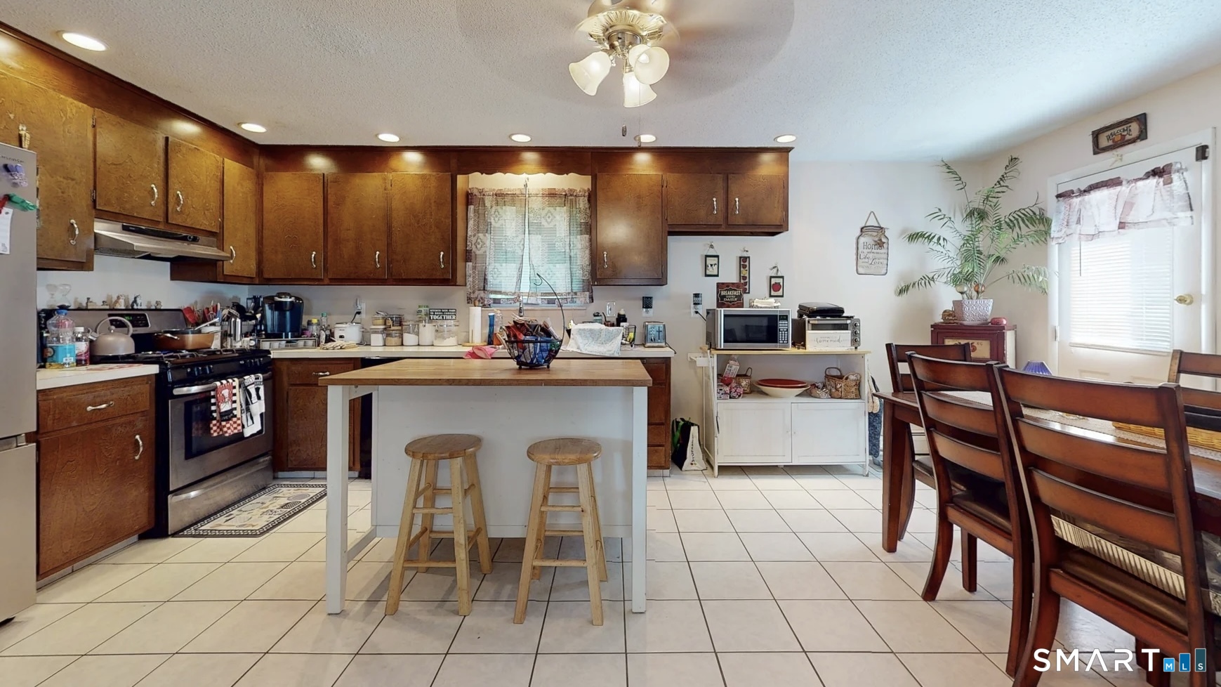 215 Prospect Avenue Shelton CT 06484