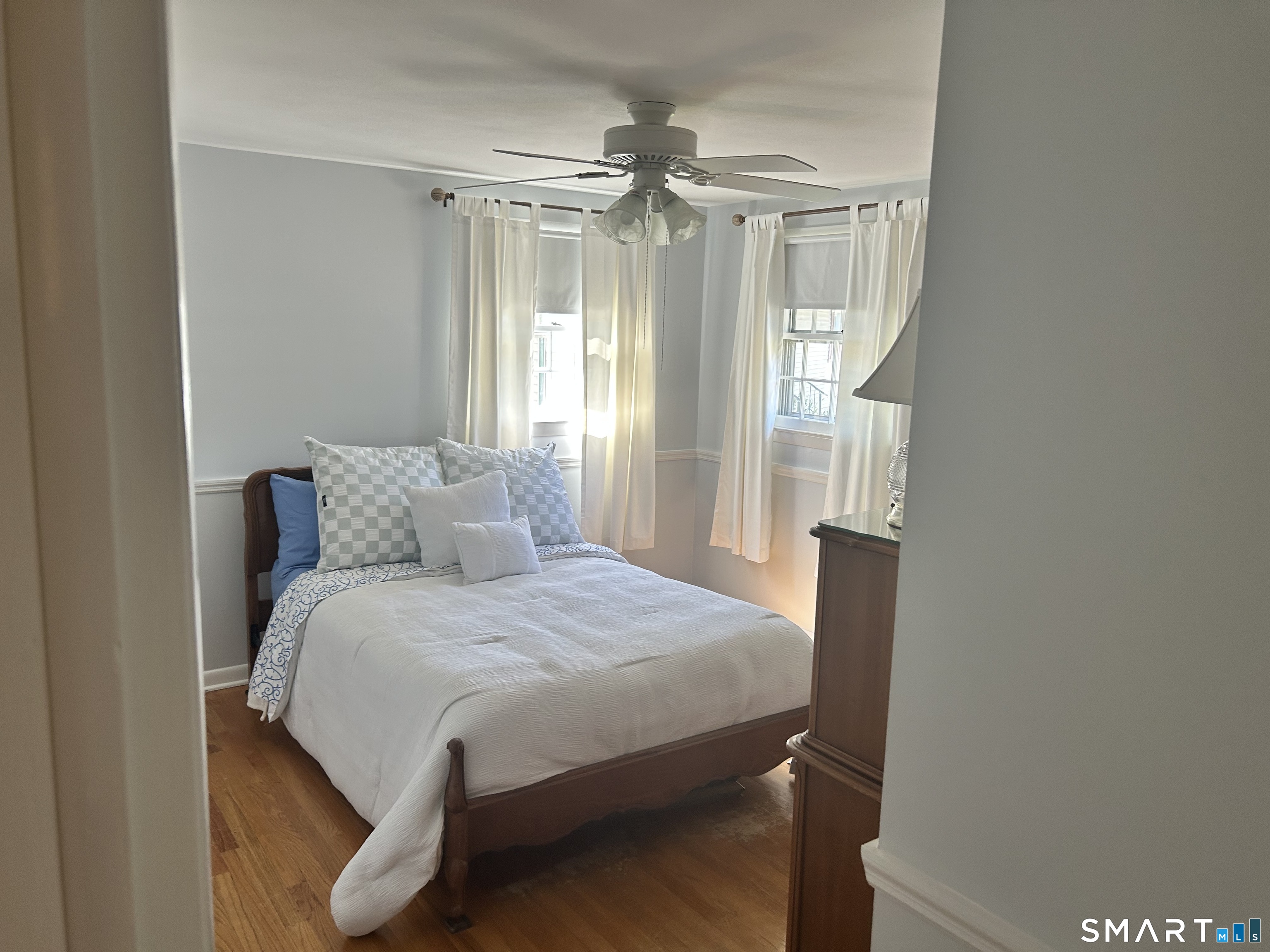21 Parklawn Circle Waterbury CT 06708