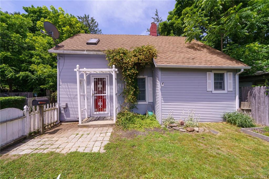 120 Chestnut Street Windham CT 06226