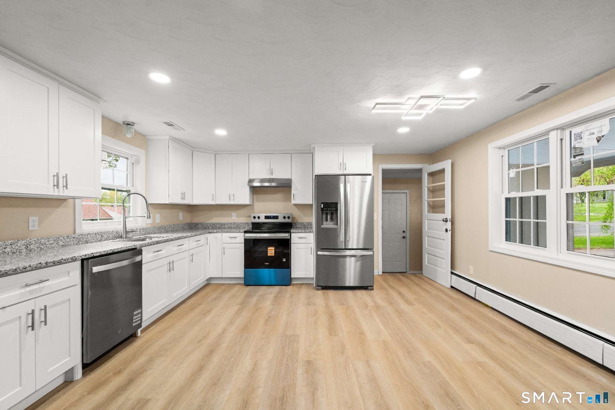 7 Cannon Street Windsor Locks CT 06096