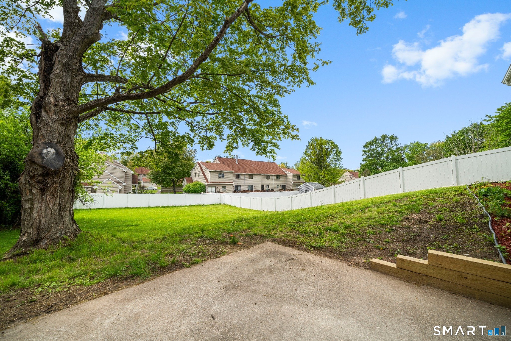 7 Cannon Street Windsor Locks CT 06096