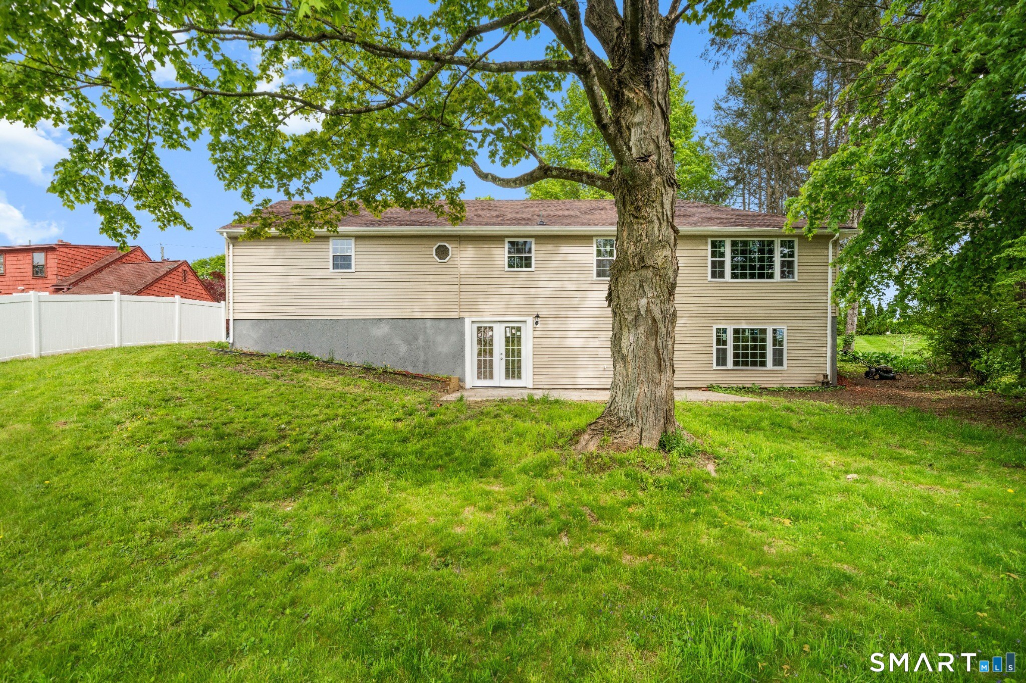7 Cannon Street Windsor Locks CT 06096