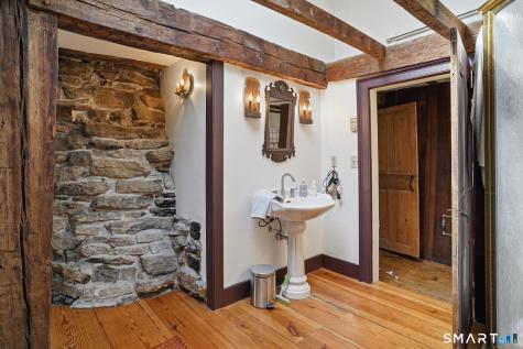 604 Pendleton Hill Road North Stonington CT 06359