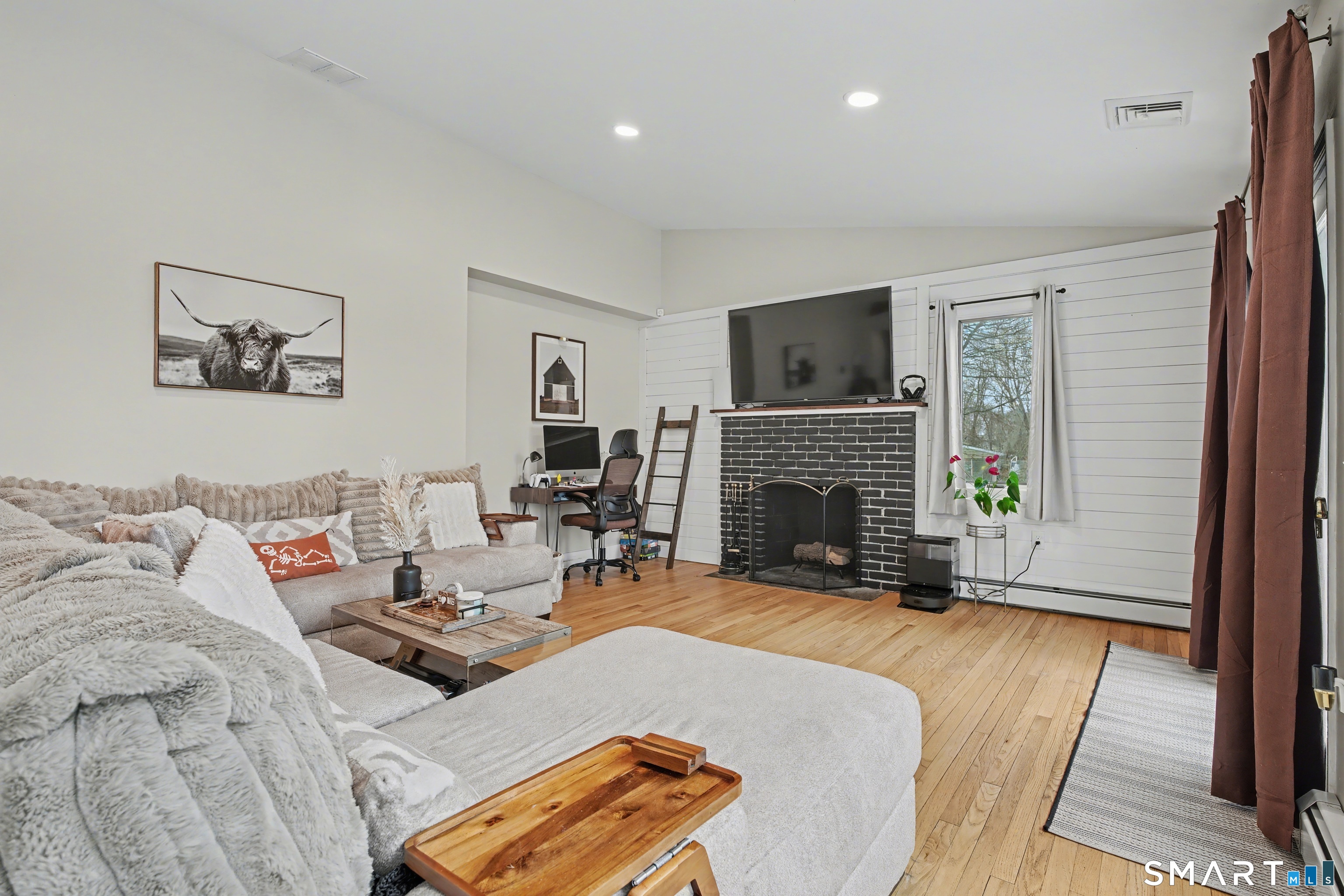 18 Caulkins Road Norwich CT 06360