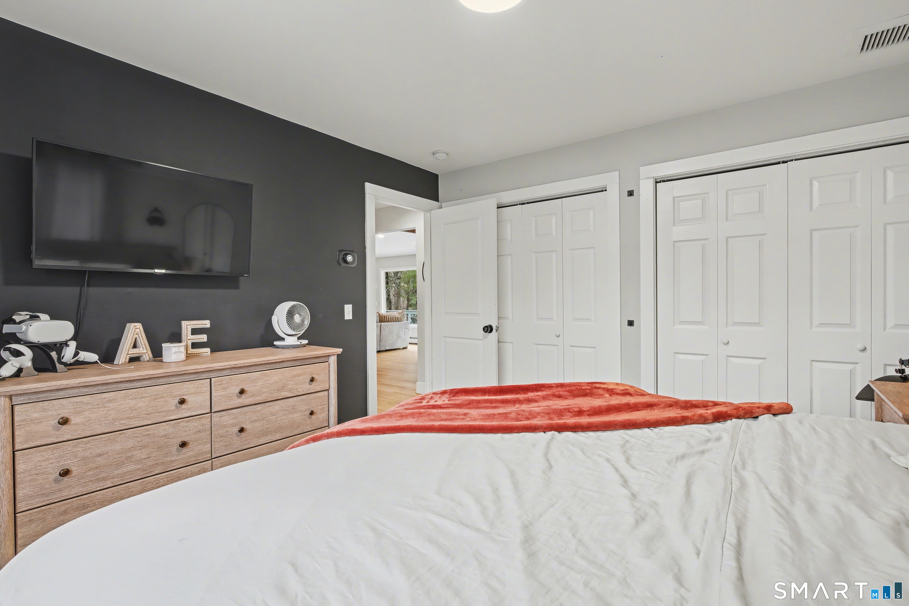 18 Caulkins Road Norwich CT 06360