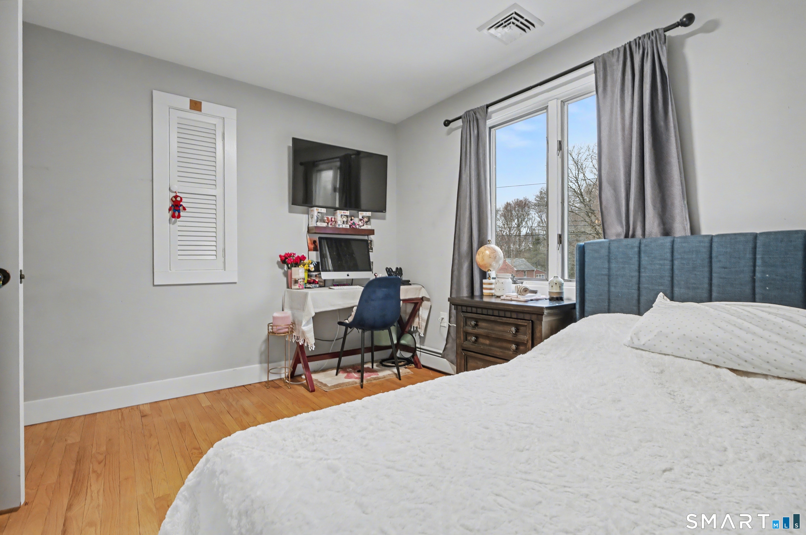 18 Caulkins Road Norwich CT 06360