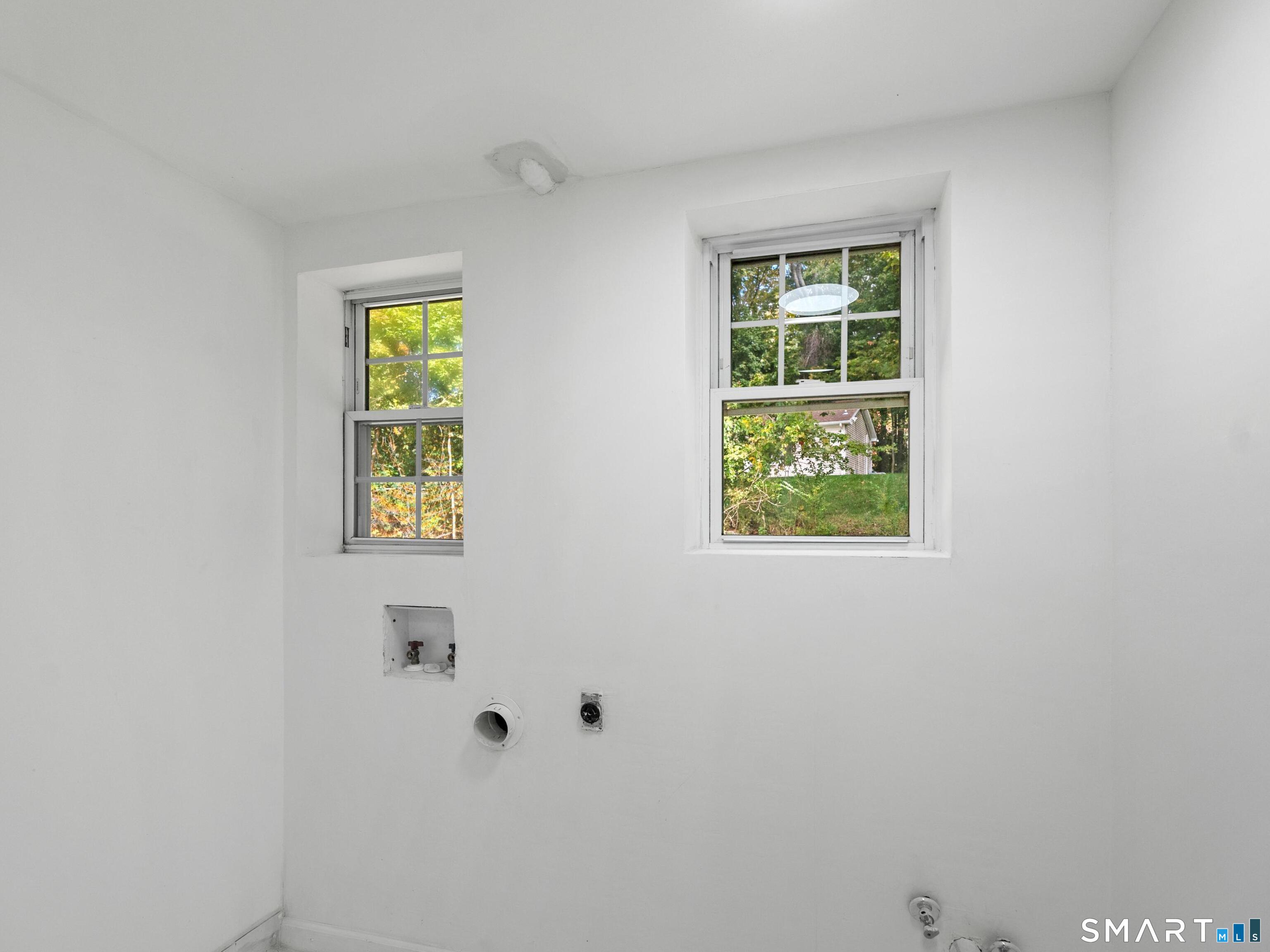 20 Fulton Drive New Fairfield CT 06812