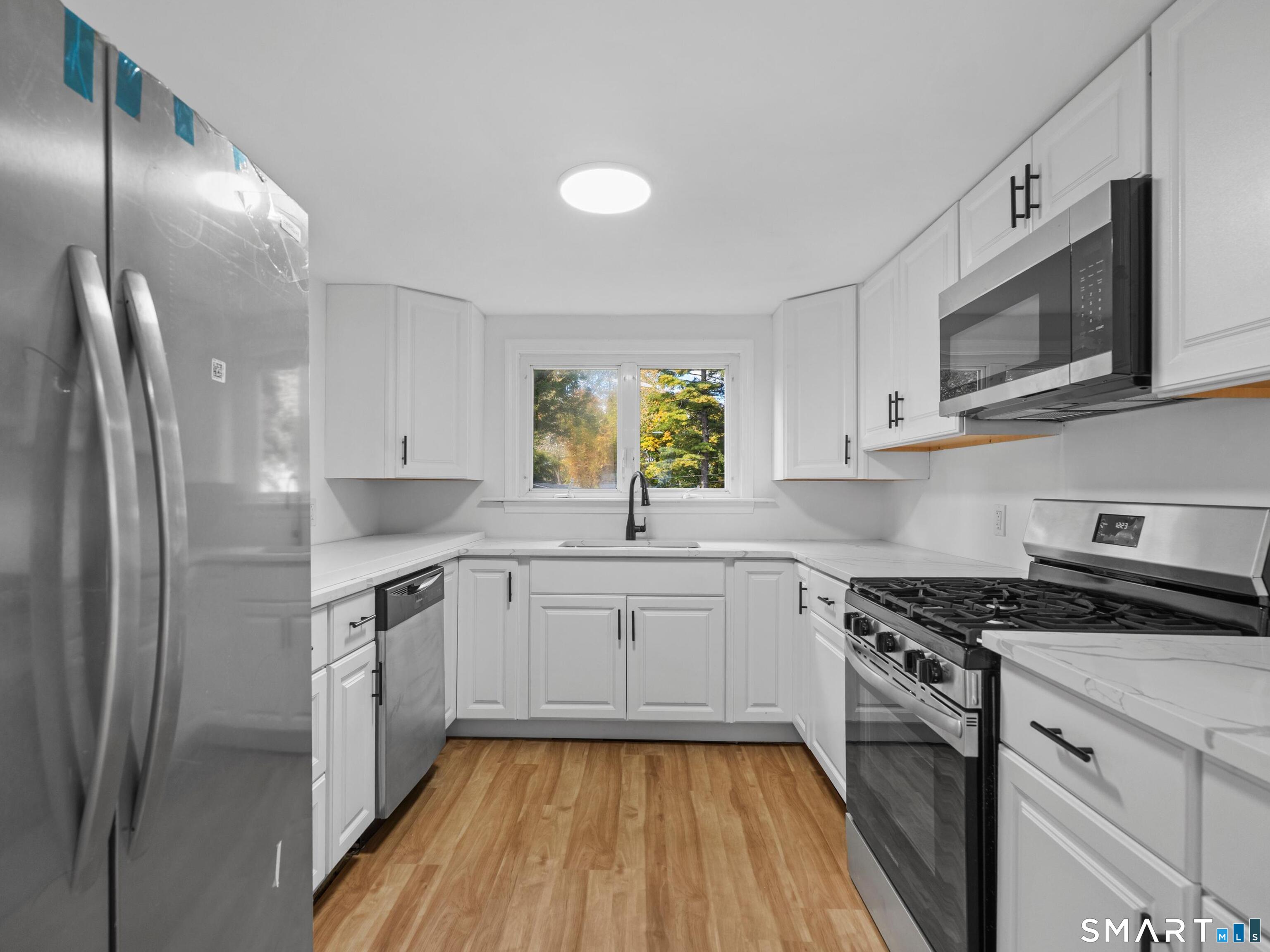 20 Fulton Drive New Fairfield CT 06812