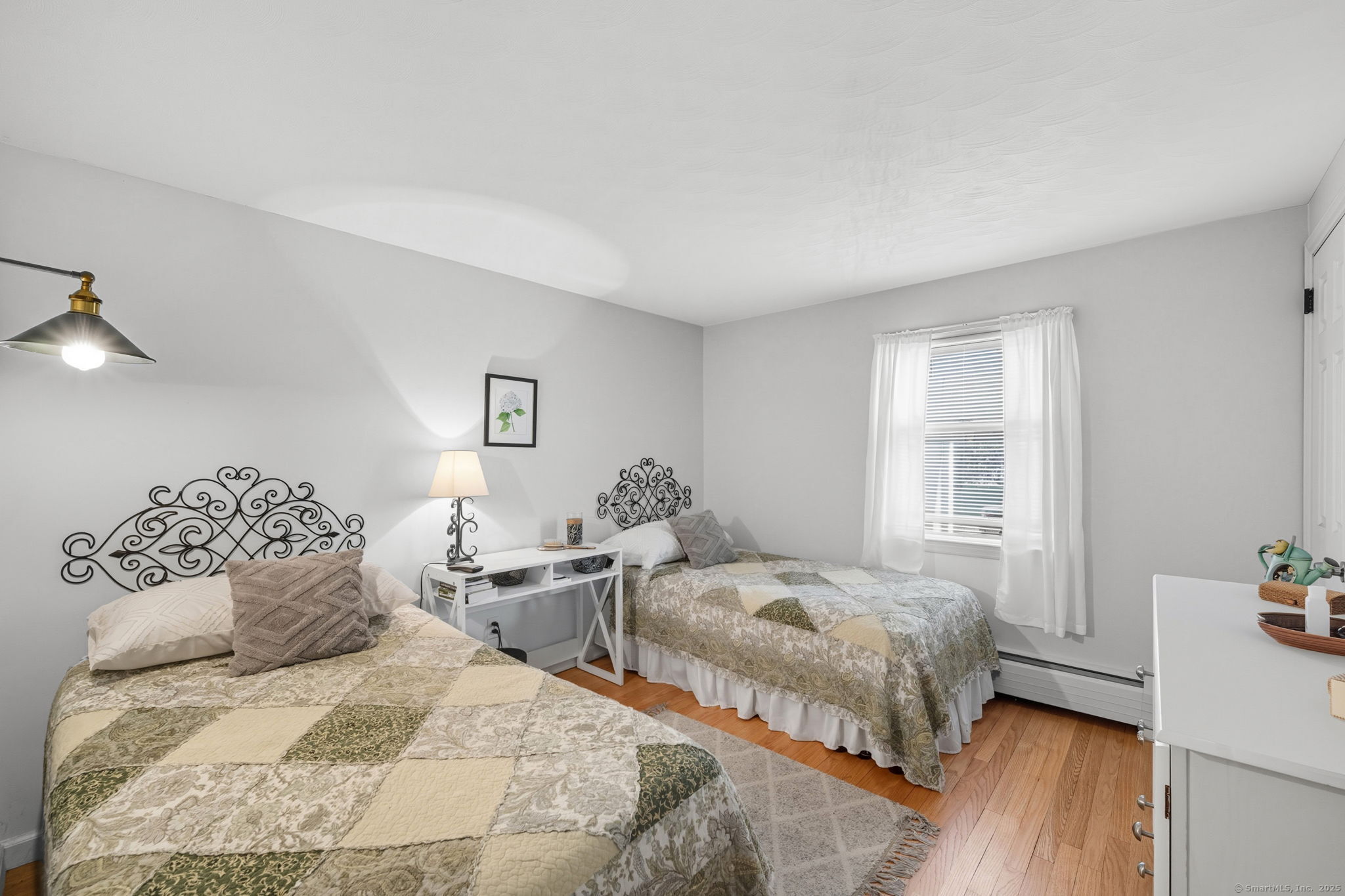 16 Saint Thomas Street Enfield CT 06082