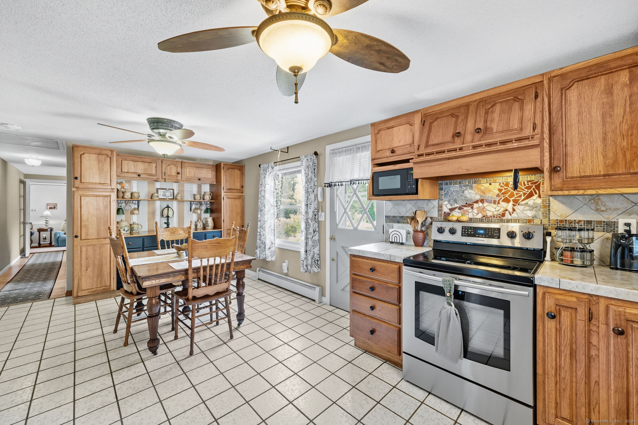 16 Saint Thomas Street Enfield CT 06082