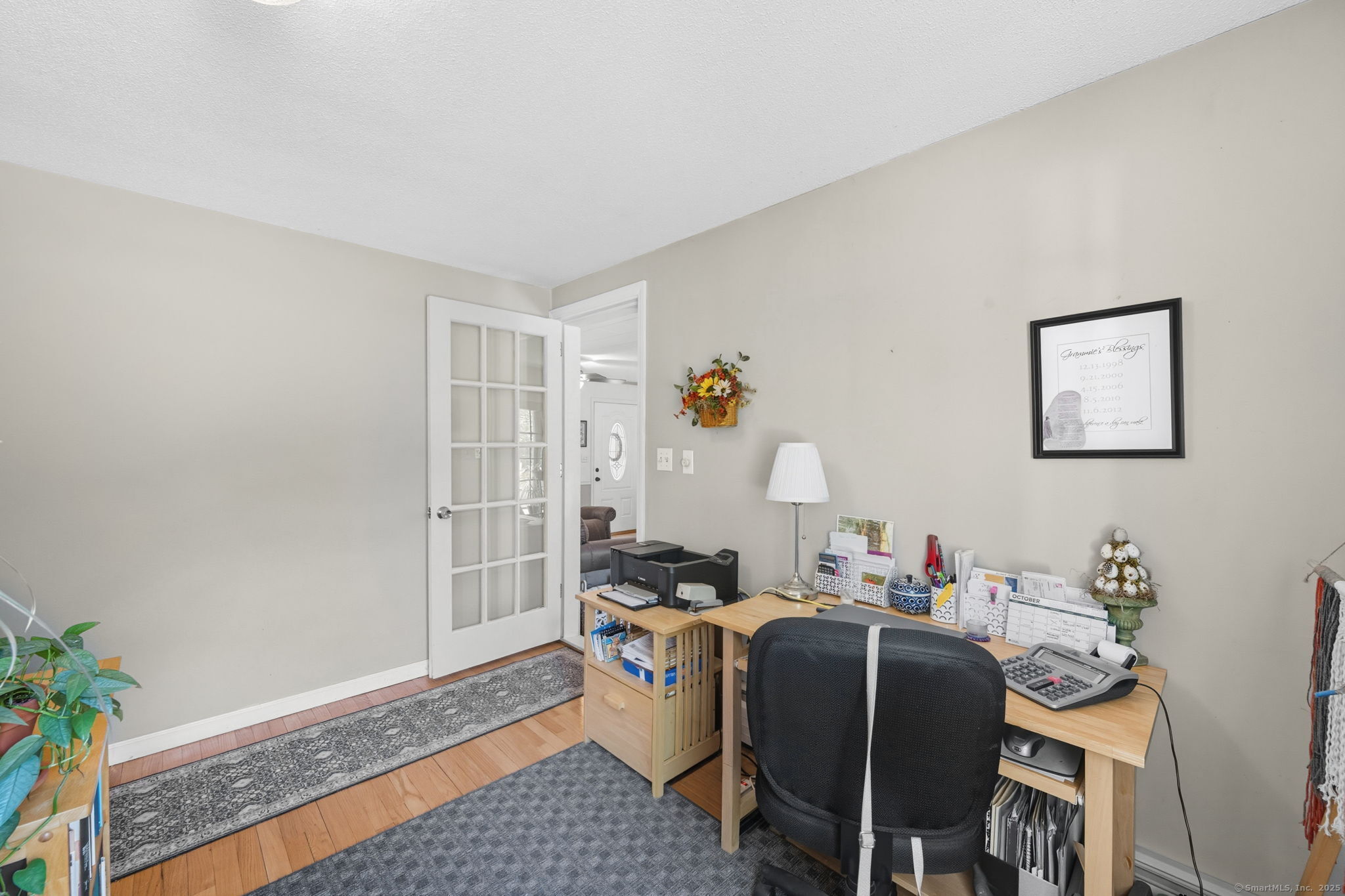 16 Saint Thomas Street Enfield CT 06082