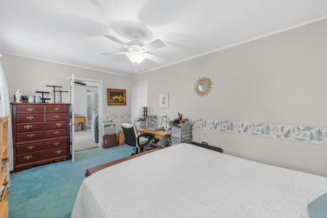 16 Saint Thomas Street Enfield CT 06082