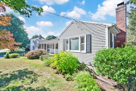 16 Saint Thomas Street Enfield CT 06082