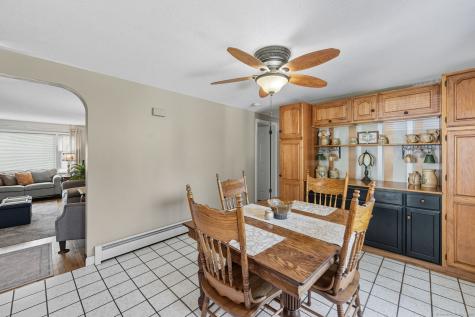 16 Saint Thomas Street Enfield CT 06082