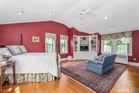 7 Fernwood Road West Hartford CT 06119