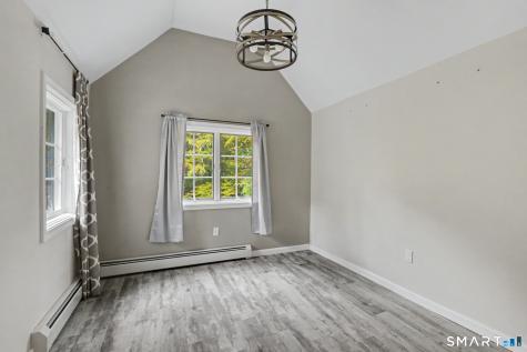 366 North Stonington Road Stonington CT 06378