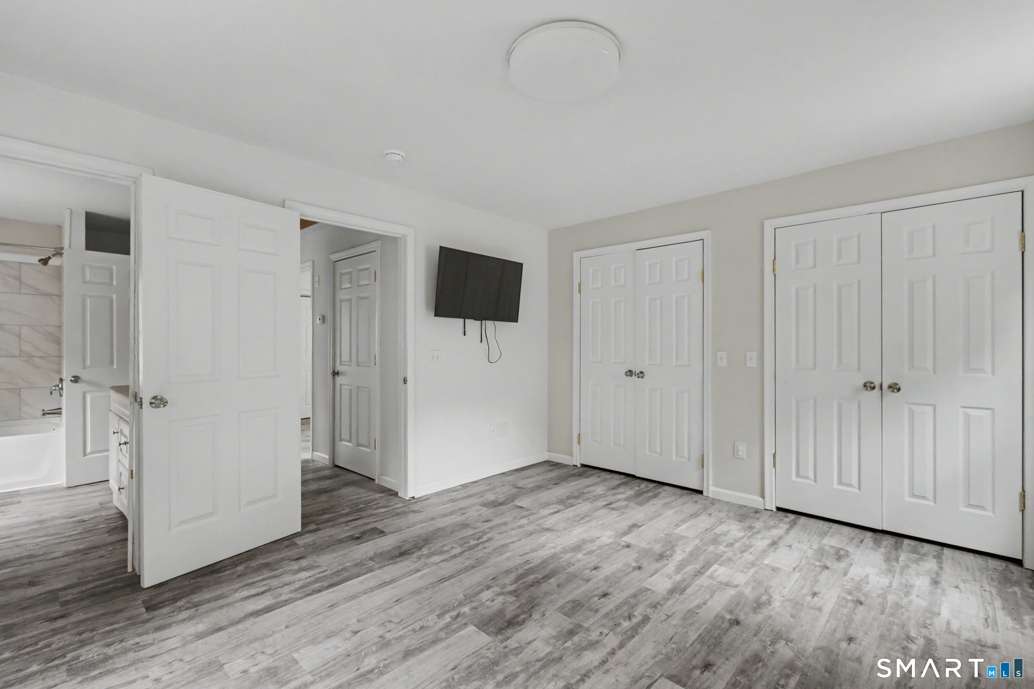 366 North Stonington Road Stonington CT 06378