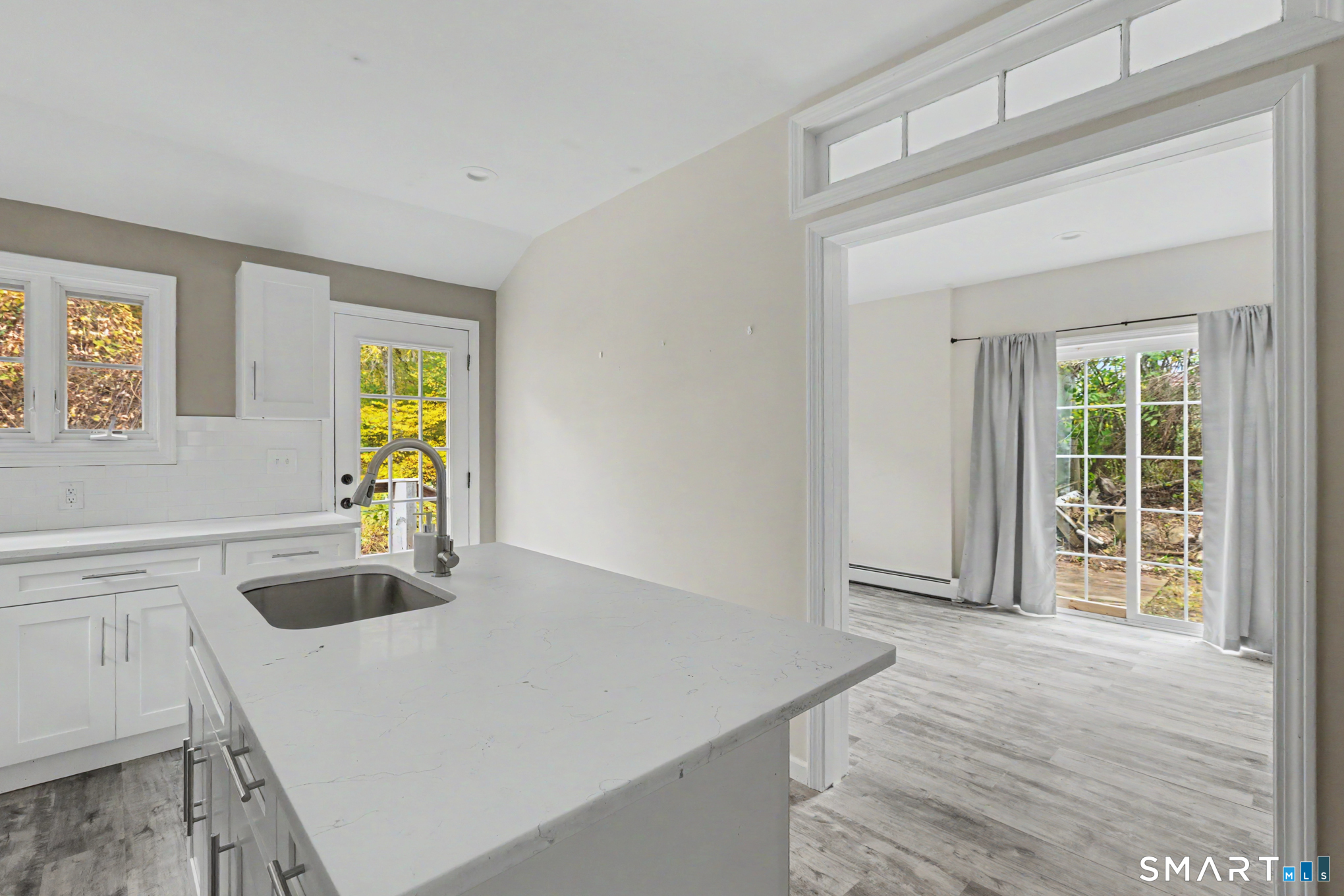 366 North Stonington Road Stonington CT 06378