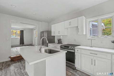 366 North Stonington Road Stonington CT 06378