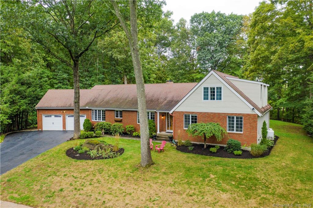 80 Hidden Place Cheshire CT 06410