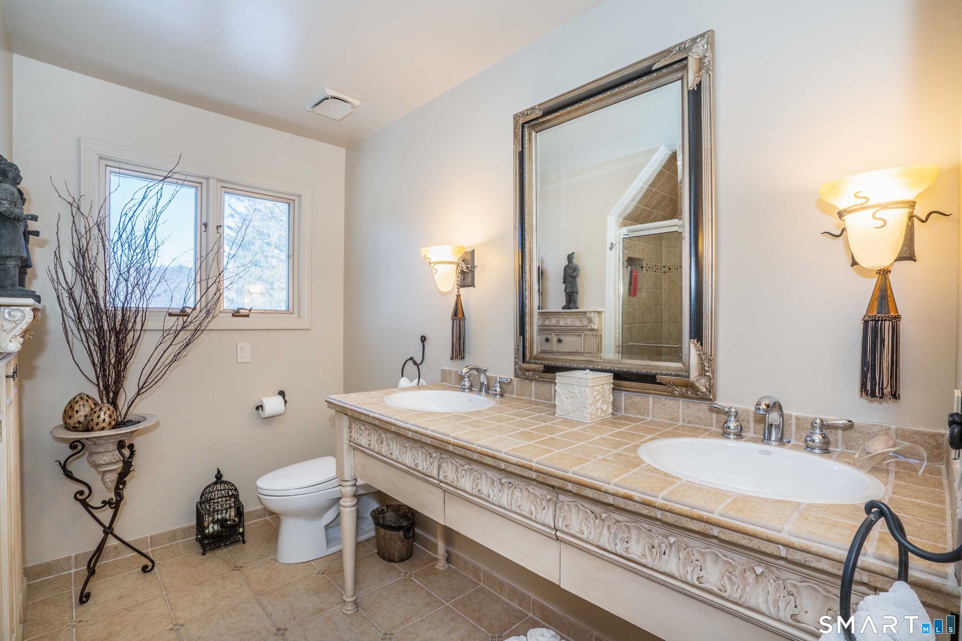 33 Mountain Farms Road West Hartford CT 06117