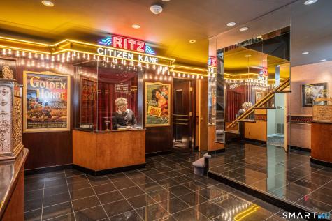 33 Mountain Farms Road West Hartford CT 06117