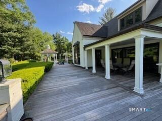 33 Mountain Farms Road West Hartford CT 06117