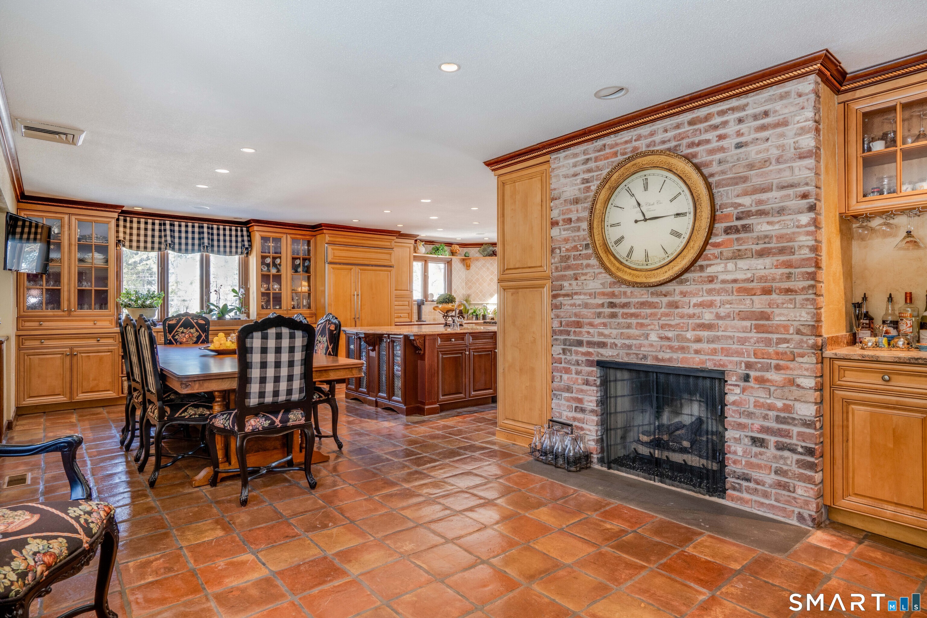 33 Mountain Farms Road West Hartford CT 06117