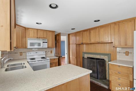 62 Highland Street Wethersfield CT 06109