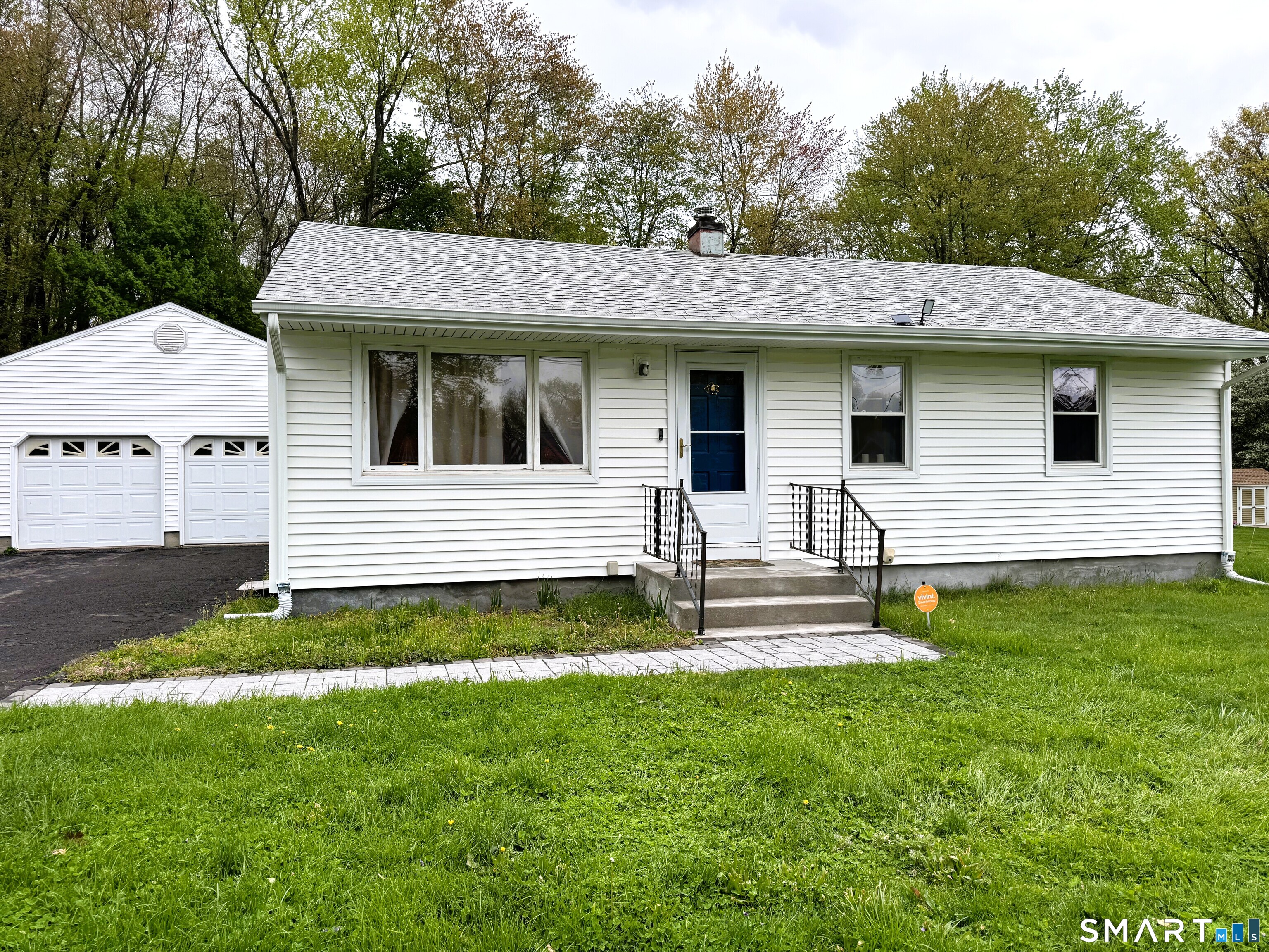 17 Cricket Road East Windsor CT 06088