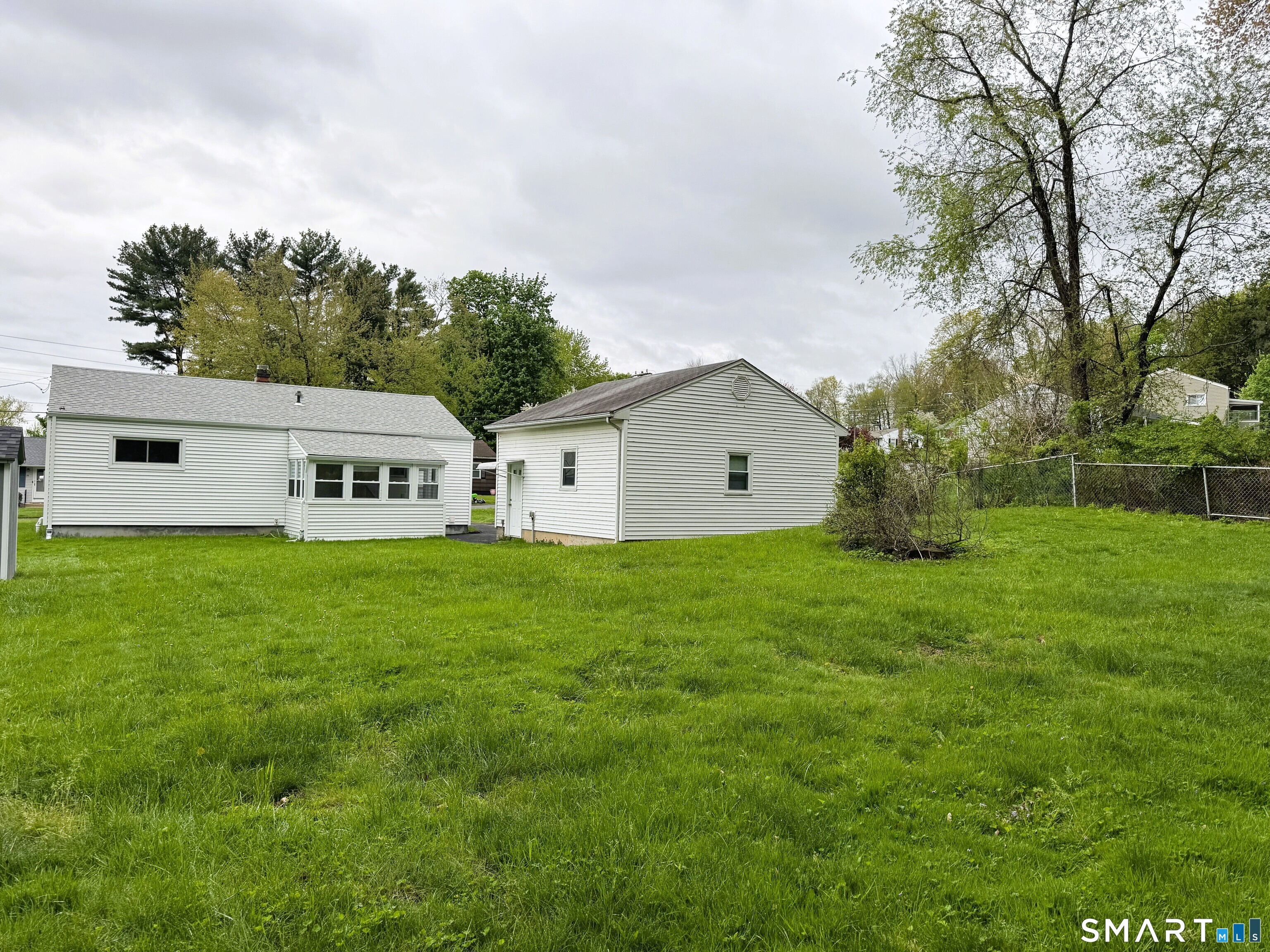 17 Cricket Road East Windsor CT 06088