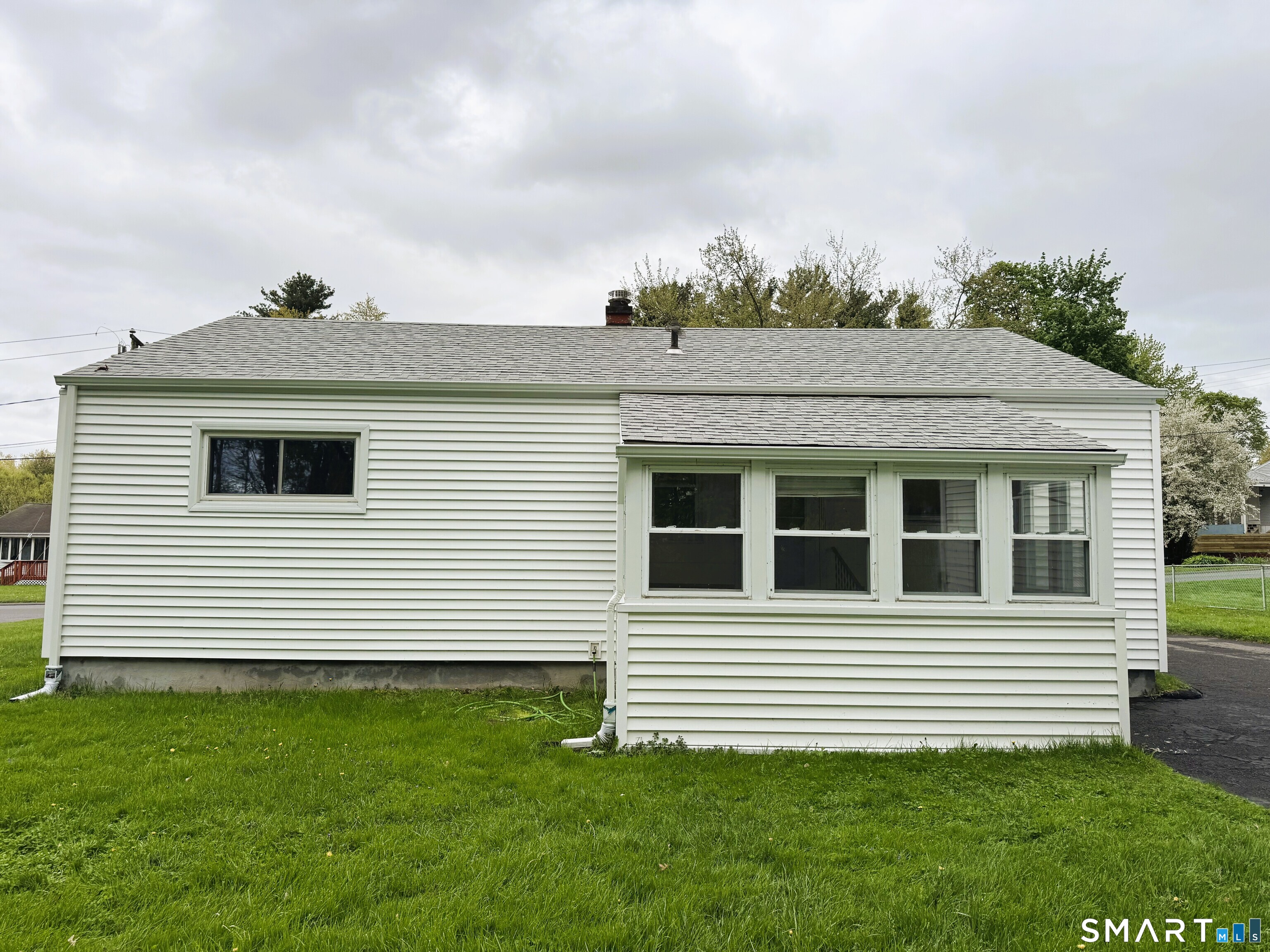 17 Cricket Road East Windsor CT 06088
